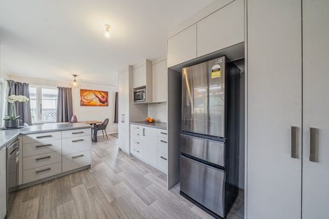 Photo of property in 95 Hine Road, Wainuiomata, Lower Hutt, 5014
