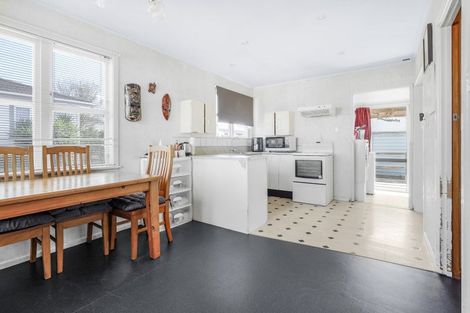 Photo of property in 11 Dinsdale Road, Dinsdale, Hamilton, 3204