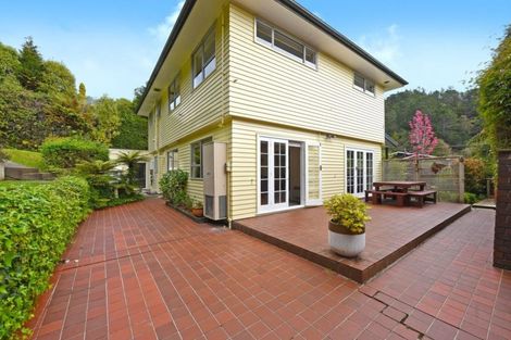 Photo of property in 477a Stokes Valley Road, Stokes Valley, Lower Hutt, 5019