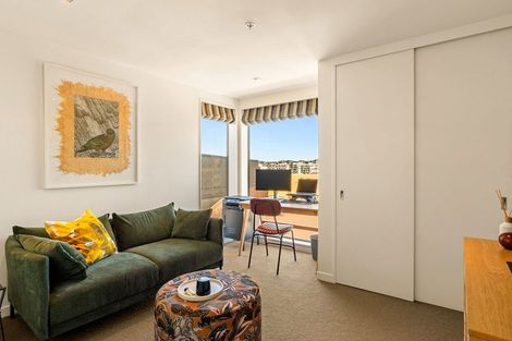 Photo of property in Portal Apartments, 8a/42 Cable Street, Te Aro, Wellington, 6011