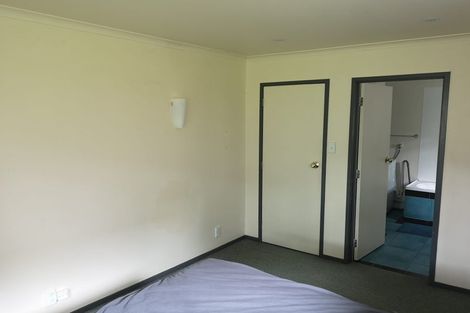 Photo of property in 136 West Harbour Drive, West Harbour, Auckland, 0618