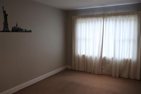 Photo of property in 10 Leneford Drive, East Tamaki, Auckland, 2013