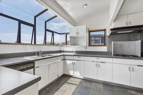 Photo of property in 53 Alfred Street, Fairfield, Hamilton, 3214