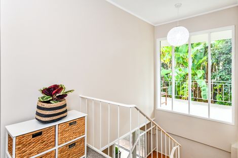 Photo of property in 10 Kavanagh Place, Opaheke, Papakura, 2113