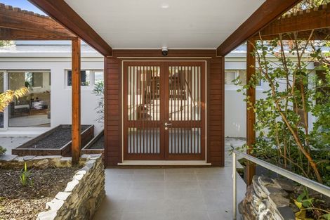 Photo of property in 7 Michael Avenue, Mount Pleasant, Christchurch, 8081