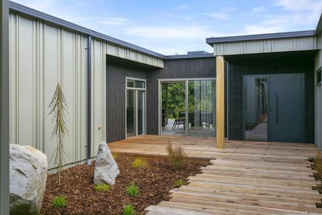 Photo of property in 60 Seven Oaks Drive, Kinloch, 3377