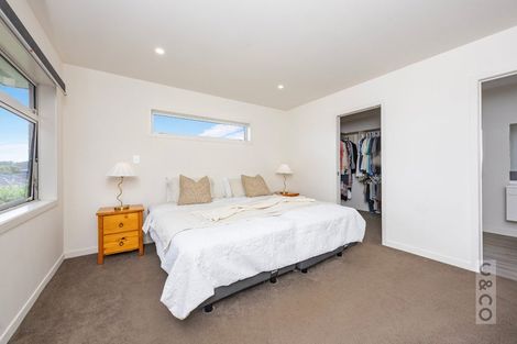 Photo of property in 96 Pohutukawa Parade, Riverhead, 0820