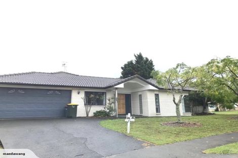 Photo of property in 113 Golfland Drive, Golflands, Auckland, 2013