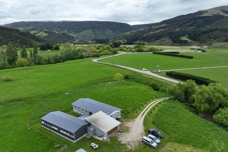 Photo of property in 115 Waipori Falls Road, Berwick Forest, Outram, 9073