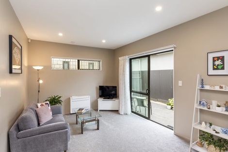 Photo of property in 42a Oram Avenue, New Brighton, Christchurch, 8061