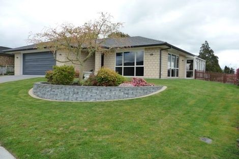 Photo of property in 18 Cambridge Street, Putaruru, 3411