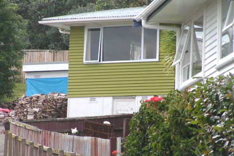 Photo of property in 2/82 Bond Crescent, Forrest Hill, Auckland, 0620