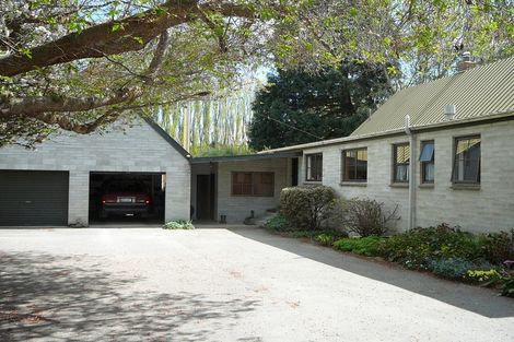 Photo of property in 16 Young Lane, Clyde, Alexandra, 9391