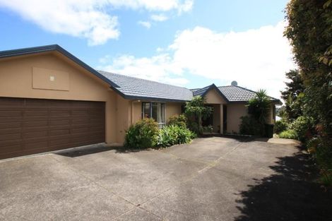 Photo of property in 7a Roberts Road, Glenfield, Auckland, 0629