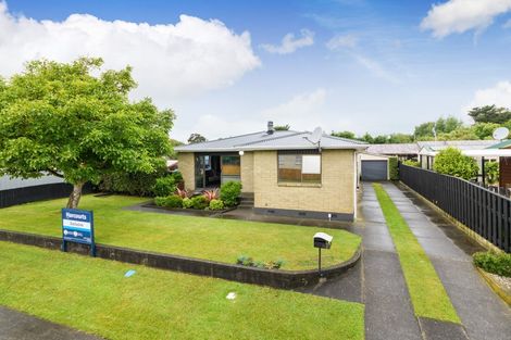 Photo of property in 14 Huntly Street, Foxton, 4814