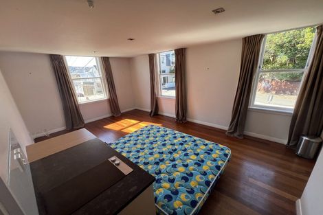 Photo of property in 77 Brougham Street, Mount Victoria, Wellington, 6011