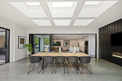 Photo of property in 7 Wrybill Way, Point Wells, 0986