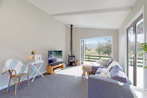 Photo of property in 1281 Whangaripo Valley Road, Whangaripo, Wellsford, 0972