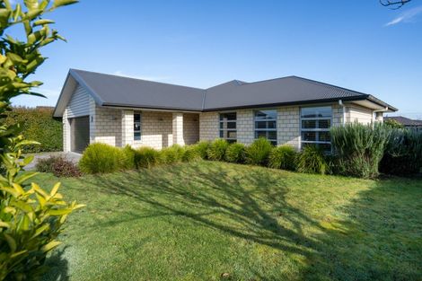 Photo of property in 28 Pengover Avenue, Leamington, Cambridge, 3432