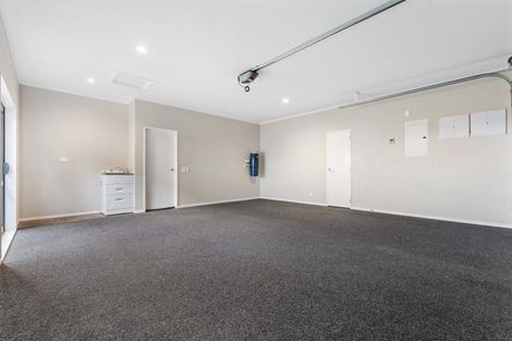 Photo of property in 11 Mauku Lane, Greenhithe, Auckland, 0632