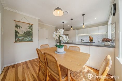 Photo of property in 18 Barberry Grove, Maungaraki, Lower Hutt, 5010