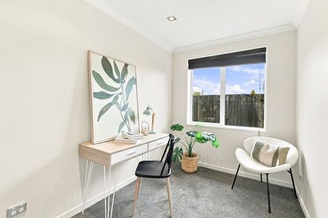 Photo of property in 77e Yaldhurst Road, Sockburn, Christchurch, 8042