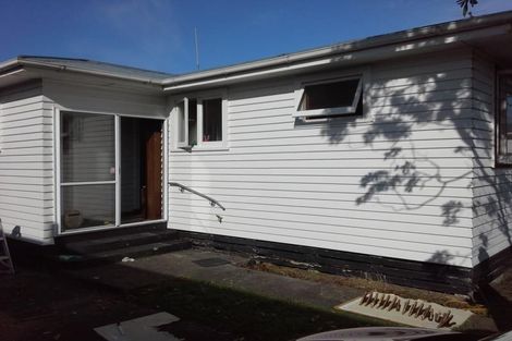 Photo of property in 195 South Road, Spotswood, New Plymouth, 4310