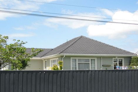 Photo of property in 2 Dunedin Street, Redwood, Christchurch, 8051