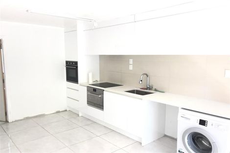 Photo of property in 40 Gracechurch Drive, Flat Bush, Auckland, 2016