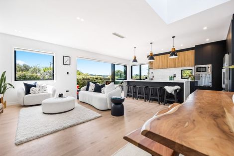 Photo of property in 3 Jack Seabrook Road, Hobsonville, Auckland, 0616