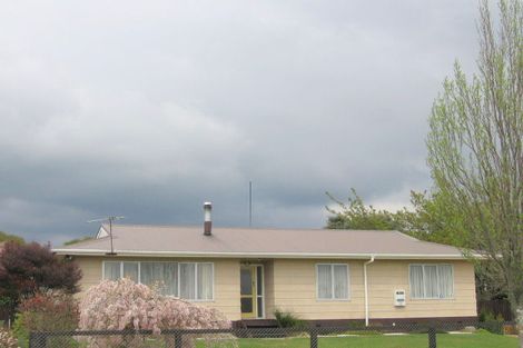 Photo of property in 14 Sequoia Crescent, Owhata, Rotorua, 3010