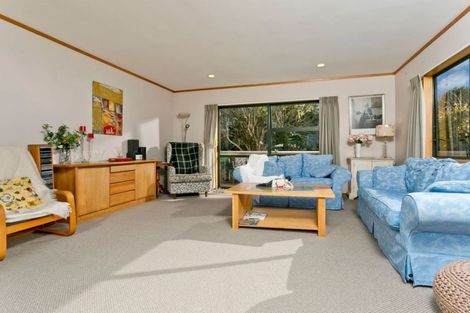 Photo of property in 2/112 Arran Road, Browns Bay, Auckland, 0630