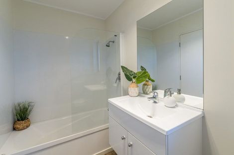 Photo of property in 7 Eruini Street, Waikanae Beach, Waikanae, 5036