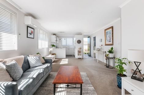 Photo of property in Waterview Estate, 60/4 Greystone Place, Omokoroa, 3114