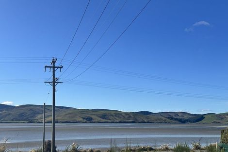 Photo of property in 22 Antrim Street, Waikawa, Tokanui, 9884