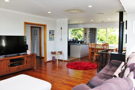 Photo of property in 208 Waikiekie Road, Thames, 3500