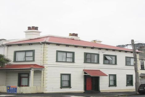 Photo of property in 34 Howe Street, North Dunedin, Dunedin, 9016