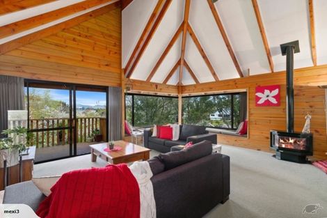 Photo of property in 62 Grand Vue Road, Kawaha Point, Rotorua, 3010