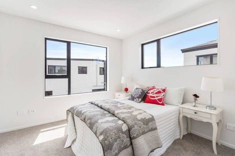 Photo of property in 2/18 Alexander Avenue, Papatoetoe, Auckland, 2025