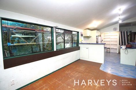 Photo of property in 131 Victory Road, Laingholm, Auckland, 0604