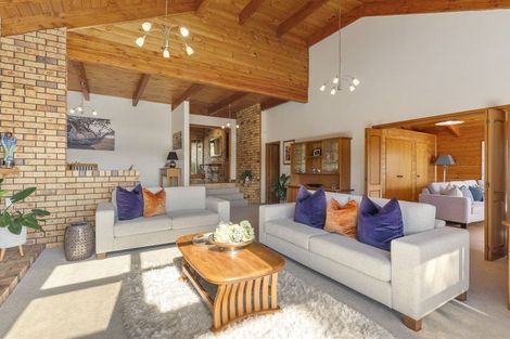 Photo of property in 23 Clyside Avenue, Half Moon Bay, Auckland, 2012