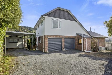 Photo of property in 73 Wakari Road, Halfway Bush, Dunedin, 9010