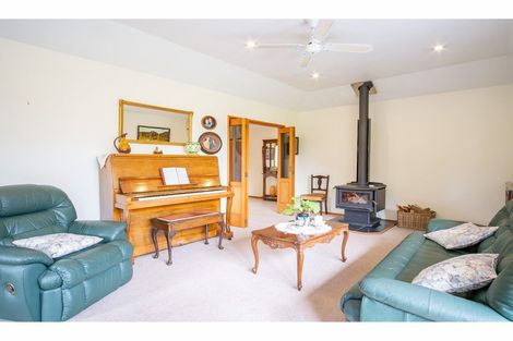 Photo of property in 25 Rempstone Drive, Halswell, Christchurch, 8025