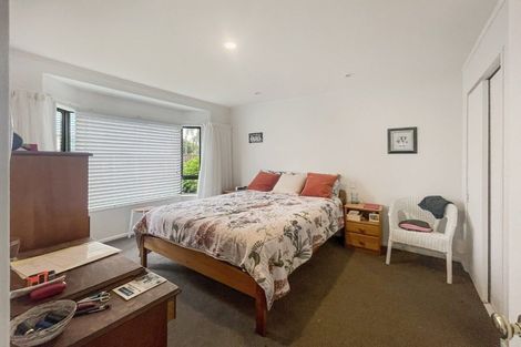 Photo of property in 2/358 Waiwhetu Road, Fairfield, Lower Hutt, 5011