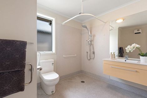 Photo of property in 2c Dey Street, Mosgiel, 9024