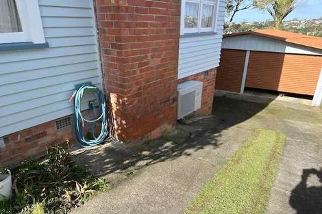 Photo of property in 21 Monarch Avenue, Hillcrest, Auckland, 0627
