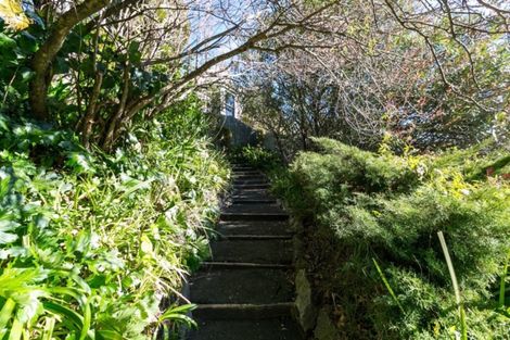 Photo of property in 28 Lighthouse Road, Bluff Hill, Napier, 4110