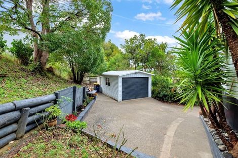 Photo of property in 1/18 Clensmore Place, Torbay, Auckland, 0630