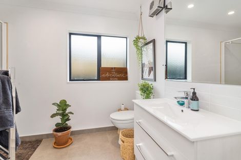 Photo of property in 71 Basley Road, Owhata, Rotorua, 3010