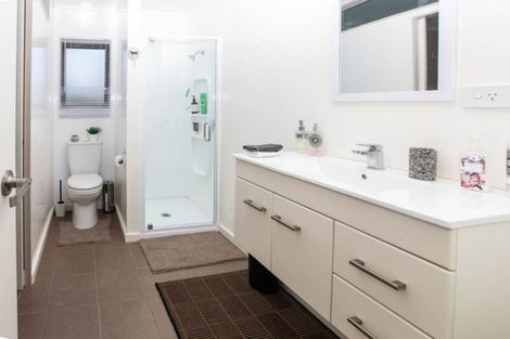 Photo of property in 33 Kyle Road, Waipukurau, 4281